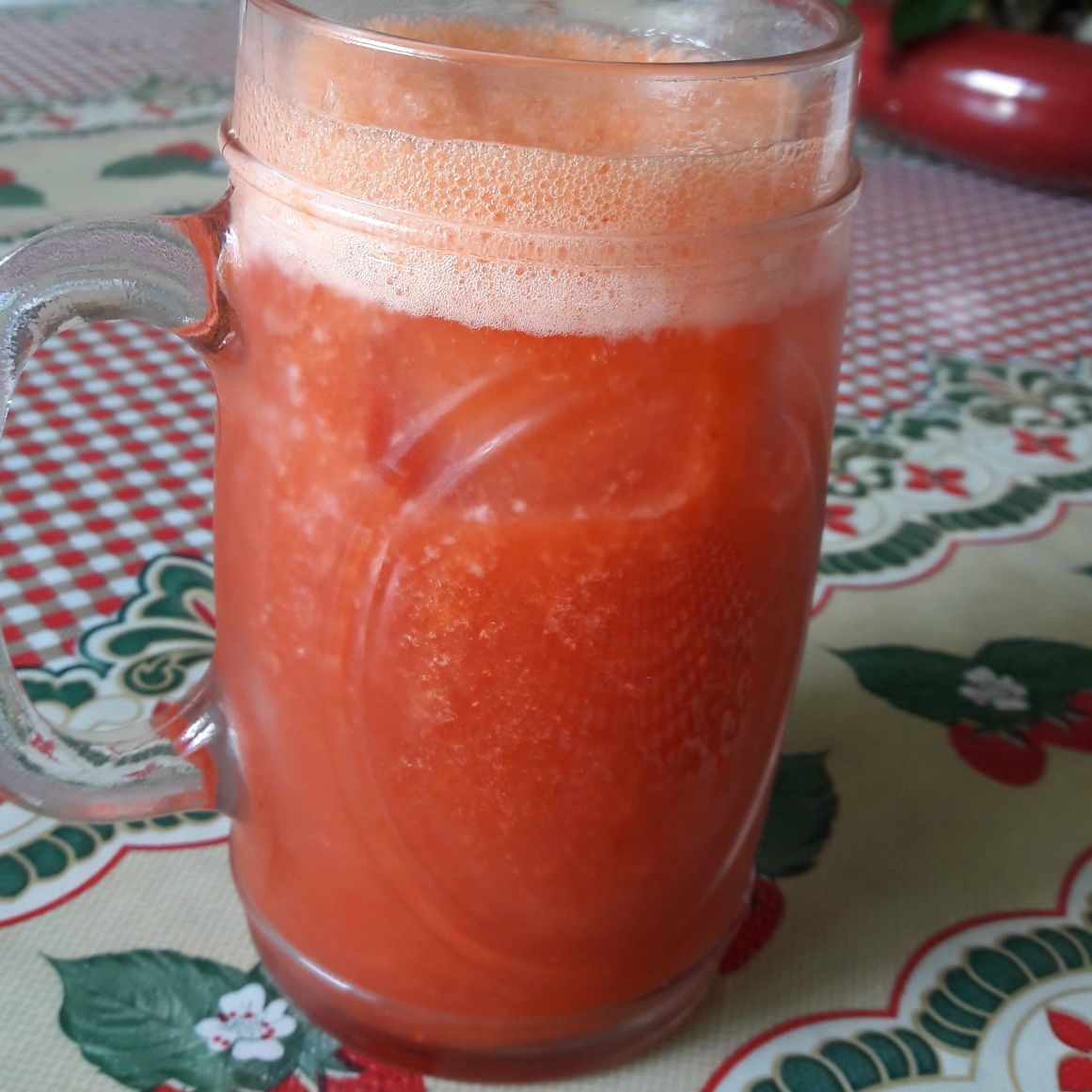 Suco de acerola com morango