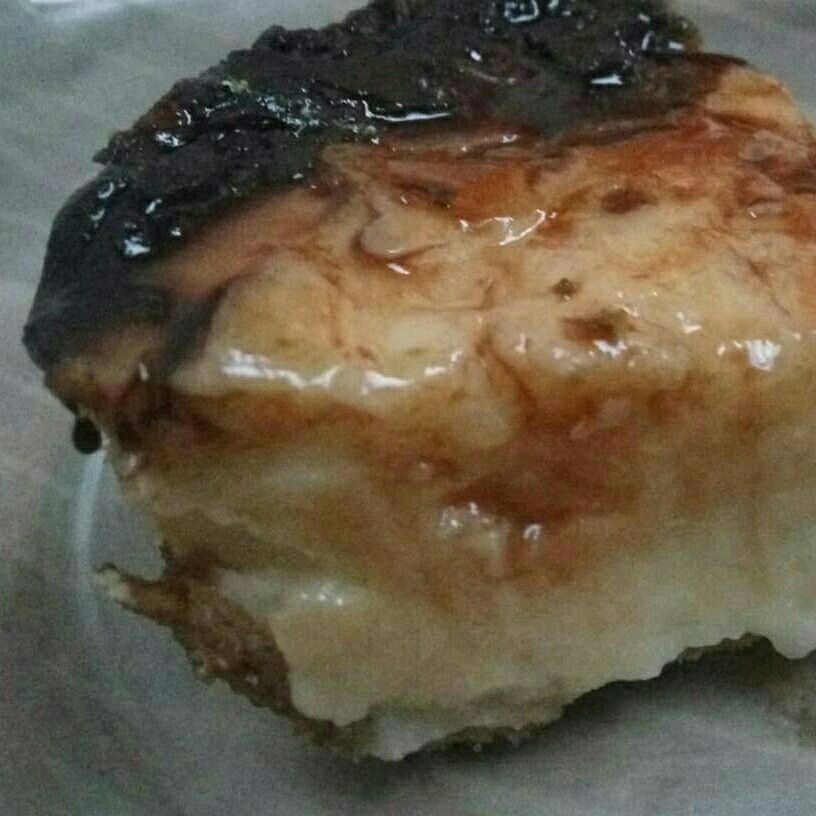 Torta caramelada de limão