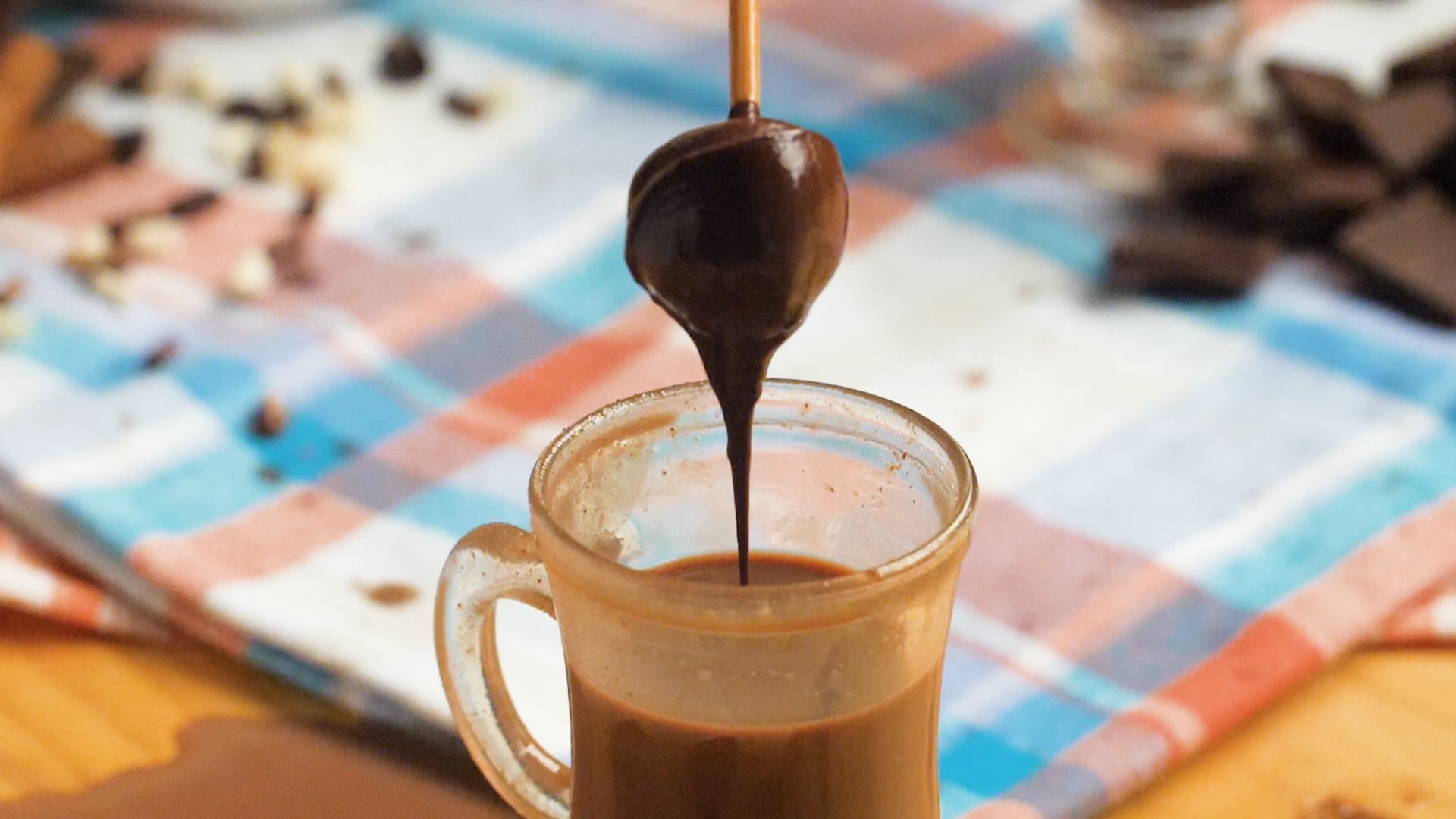 Chocolate quente no palito