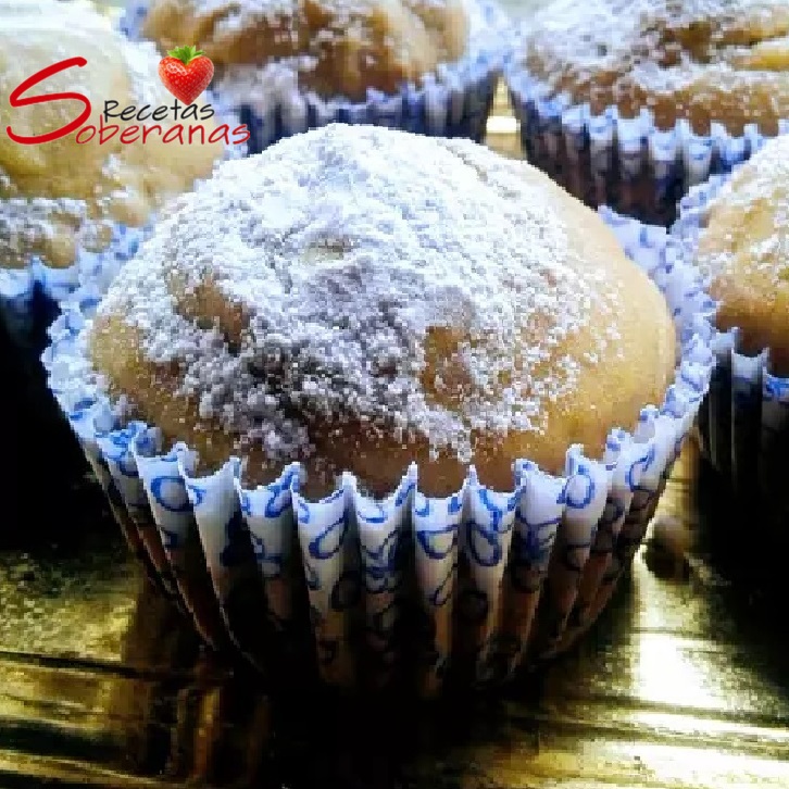 Cupcakes sin harina, sin azúcar y sin gluten receta fácil… Ver más