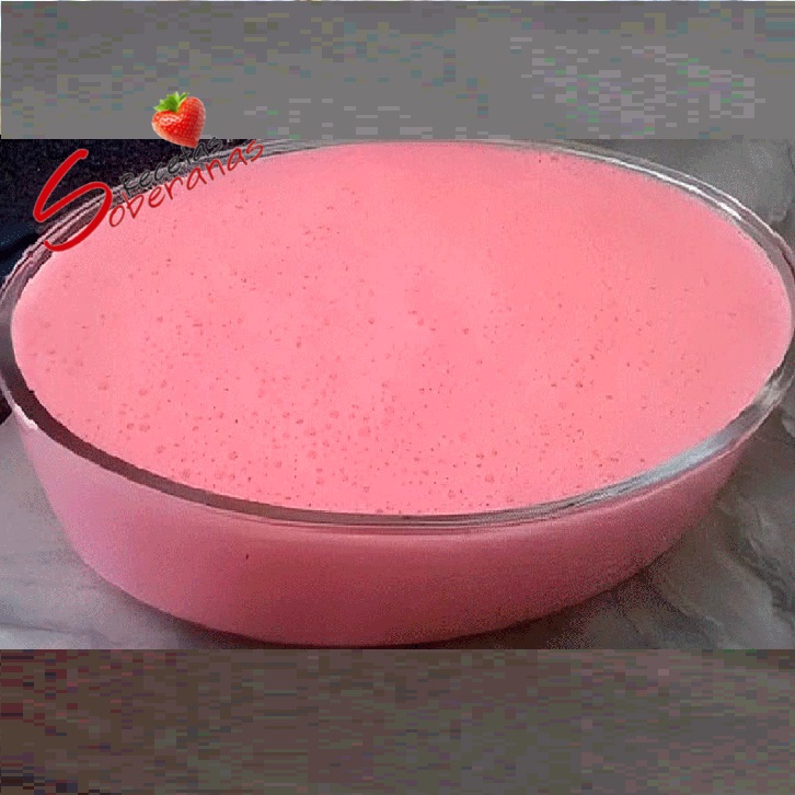 Gelatina de fresa cremosa receta fácil ingredientes… Ver más